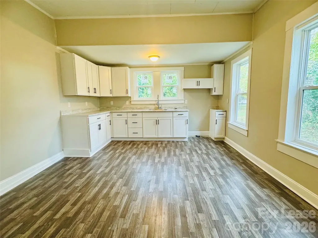 508 Elm Avenue Mount Holly NC 28021