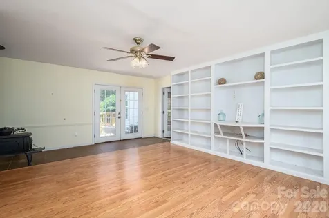 260 Houser Road Blacksburg SC 29702