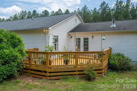 260 Houser Road Blacksburg SC 29702