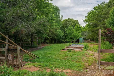260 Houser Road Blacksburg SC 29702