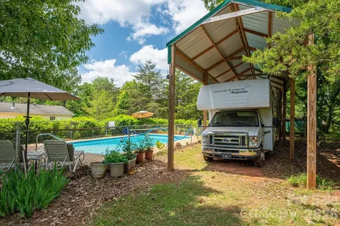 260 Houser Road Blacksburg SC 29702