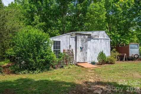 260 Houser Road Blacksburg SC 29702