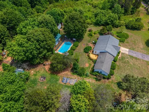 260 Houser Road Blacksburg SC 29702