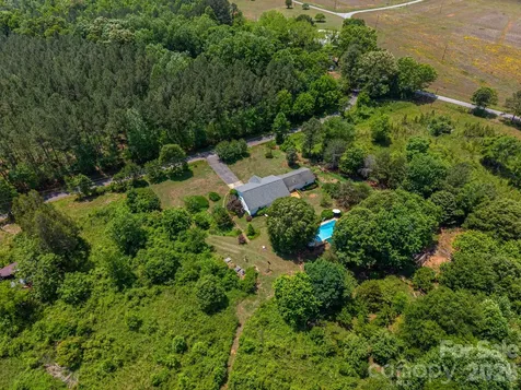 260 Houser Road Blacksburg SC 29702