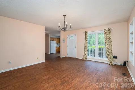 260 Houser Road Blacksburg SC 29702
