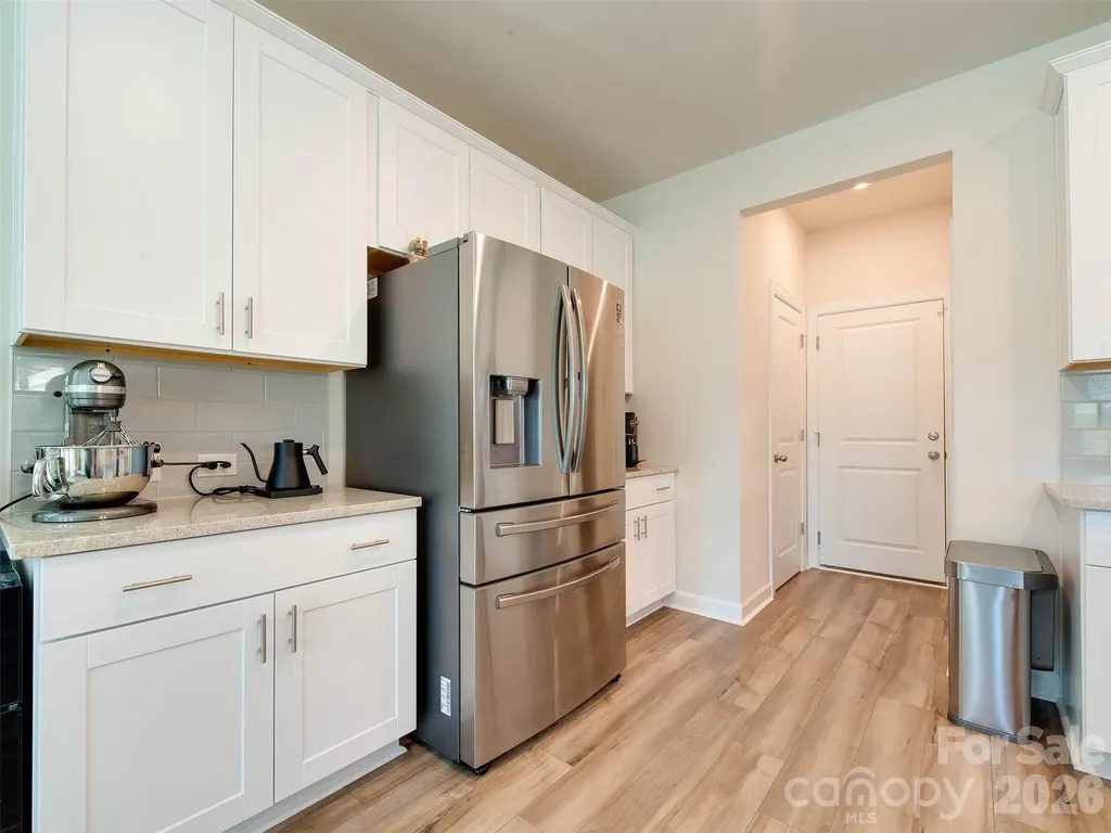 4009 Woodland View Drive Charlotte NC 28215