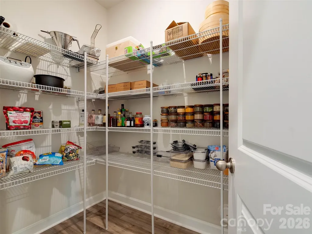 4009 Woodland View Drive Charlotte NC 28215