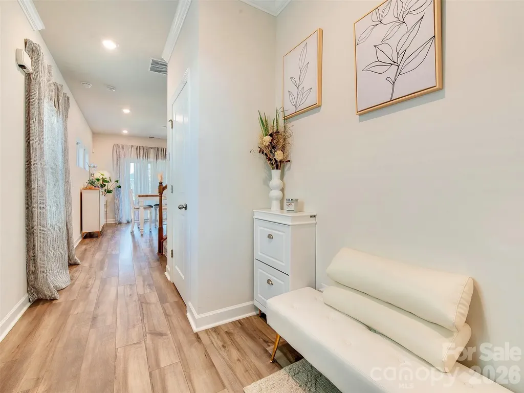 4009 Woodland View Drive Charlotte NC 28215