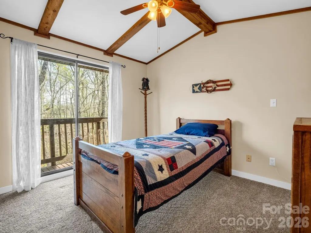 78 Wahuhu Court Brevard NC 28712