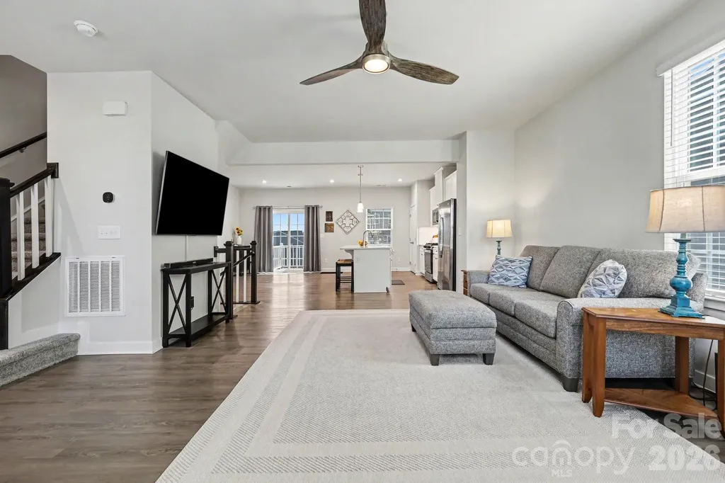 1946 Tupelo Grove Lane Gastonia NC 28054