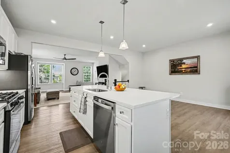 1946 Tupelo Grove Lane Gastonia NC 28054