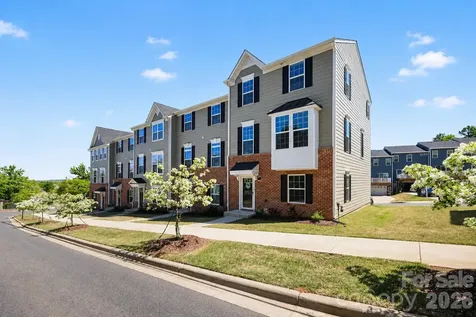 1946 Tupelo Grove Lane Gastonia NC 28054