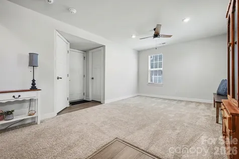 1946 Tupelo Grove Lane Gastonia NC 28054