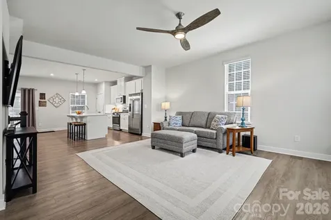 1946 Tupelo Grove Lane Gastonia NC 28054