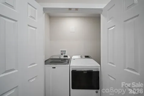 70 Melton Road Candler NC 28715
