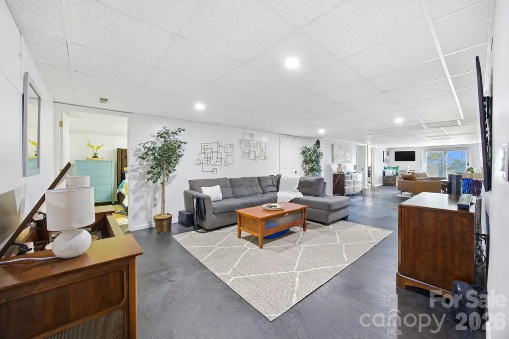 406 Vincent Court Salisbury NC 28146