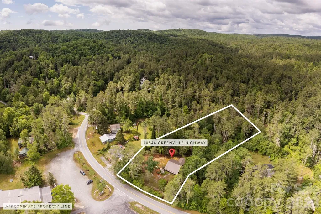 10844 Greenville Highway Cedar Mountain NC 28718