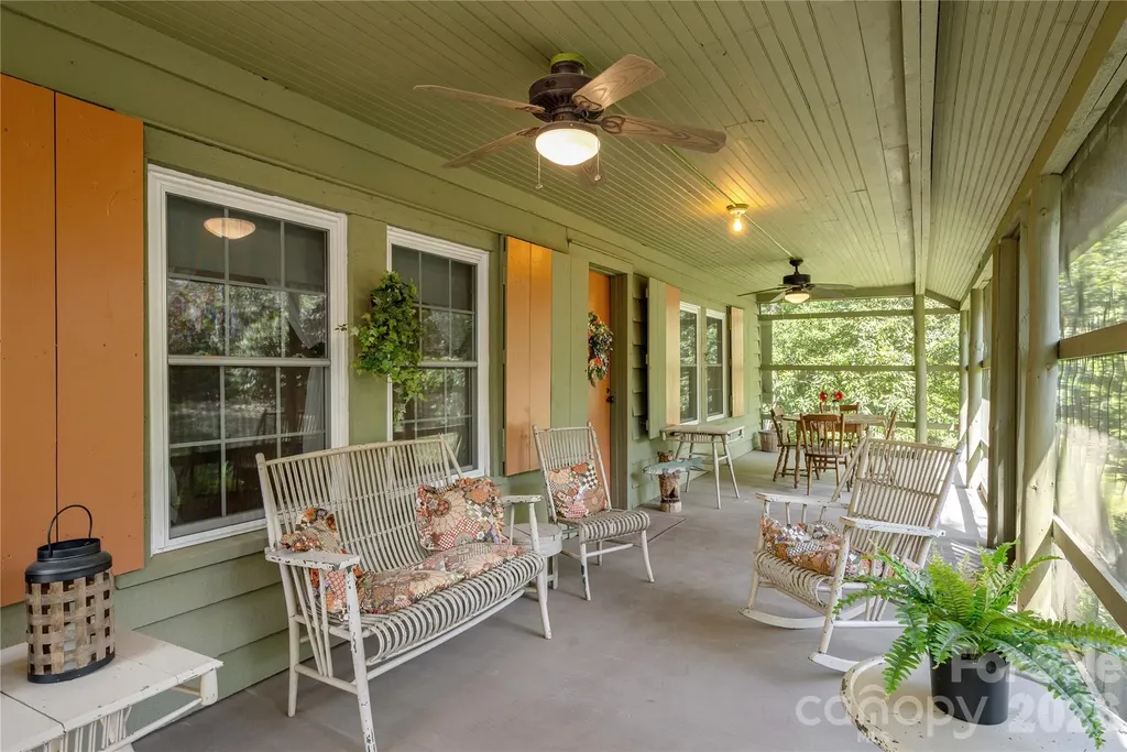 10844 Greenville Highway Cedar Mountain NC 28718