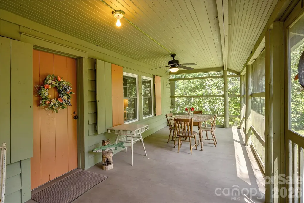 10844 Greenville Highway Cedar Mountain NC 28718