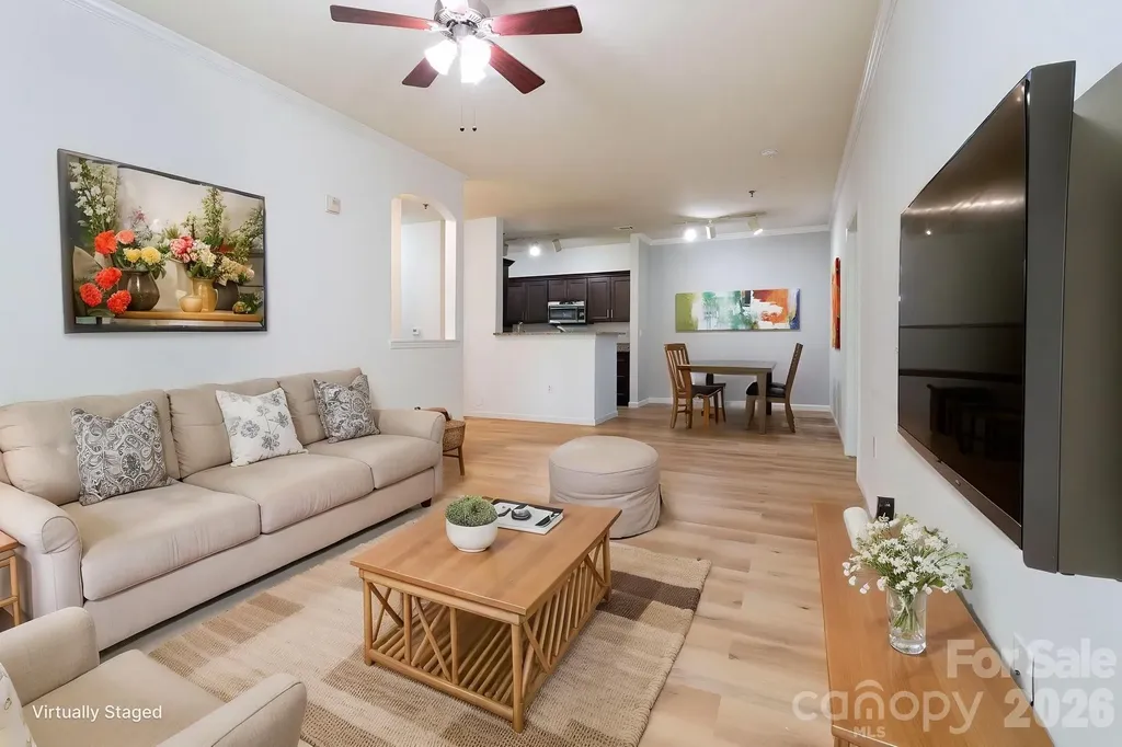 400 Vista Lake Drive Candler NC 28715