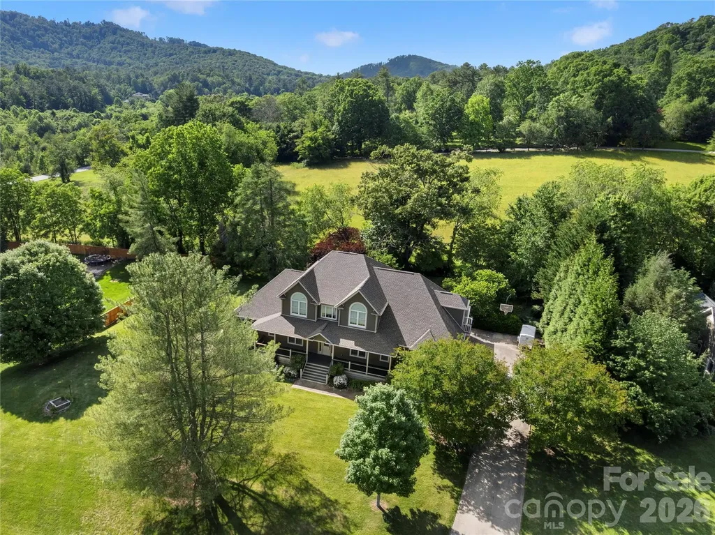 18 Brook Meadows Lane Arden NC 28704