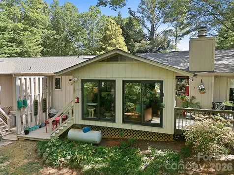 91 Diamond Ridge Lane Columbus NC 28722