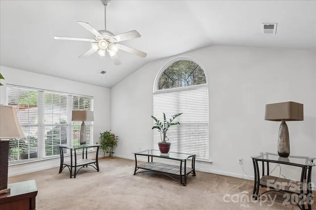 2127 Candlelight Woods Drive Matthews NC 28105