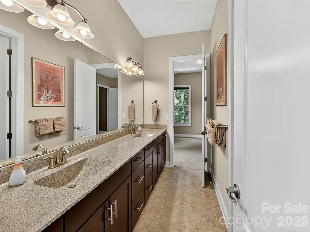8701 Whitehawk Hill Road Waxhaw NC 28173