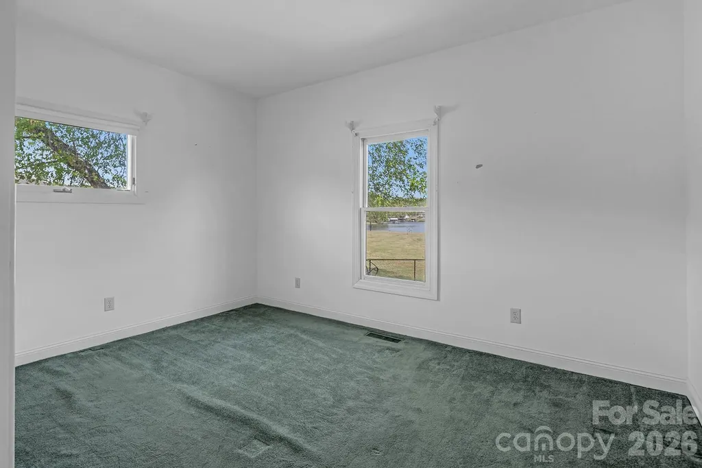 46356 Chase Point Drive Norwood NC 28128