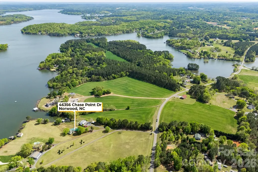 46356 Chase Point Drive Norwood NC 28128