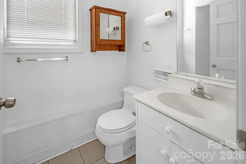46356 Chase Point Drive Norwood NC 28128
