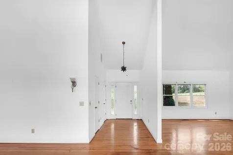 46356 Chase Point Drive Norwood NC 28128