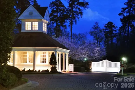 110 Watch Harbor Road Badin Lake NC 28127