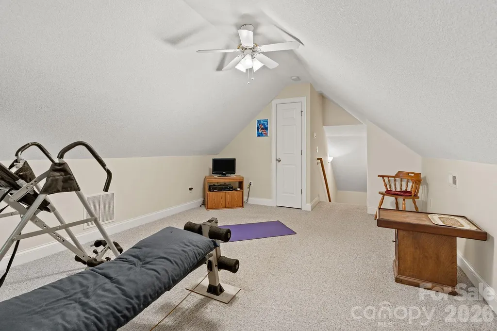 112 Chestnut Lane Hendersonville NC 28792