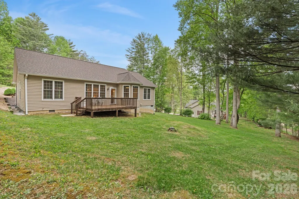 112 Chestnut Lane Hendersonville NC 28792