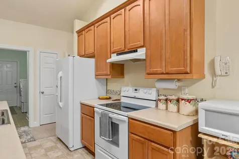 112 Chestnut Lane Hendersonville NC 28792
