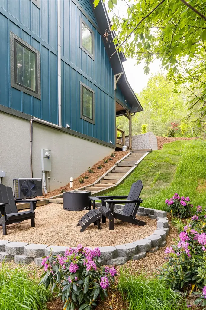19 Ginger Spice Trail Weaverville NC 28787