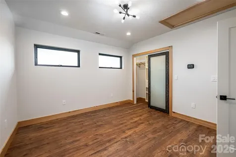 19 Ginger Spice Trail Weaverville NC 28787