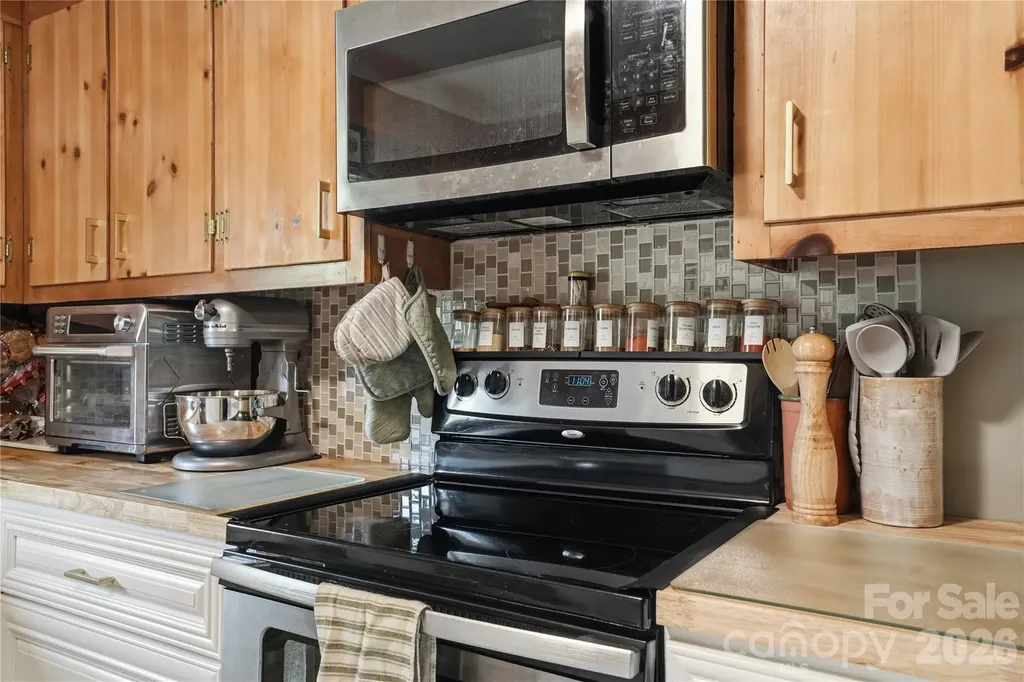 605 W 19th Avenue Gastonia NC 28052