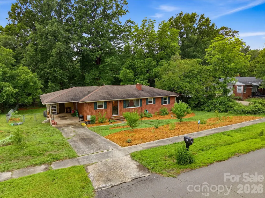 605 W 19th Avenue Gastonia NC 28052