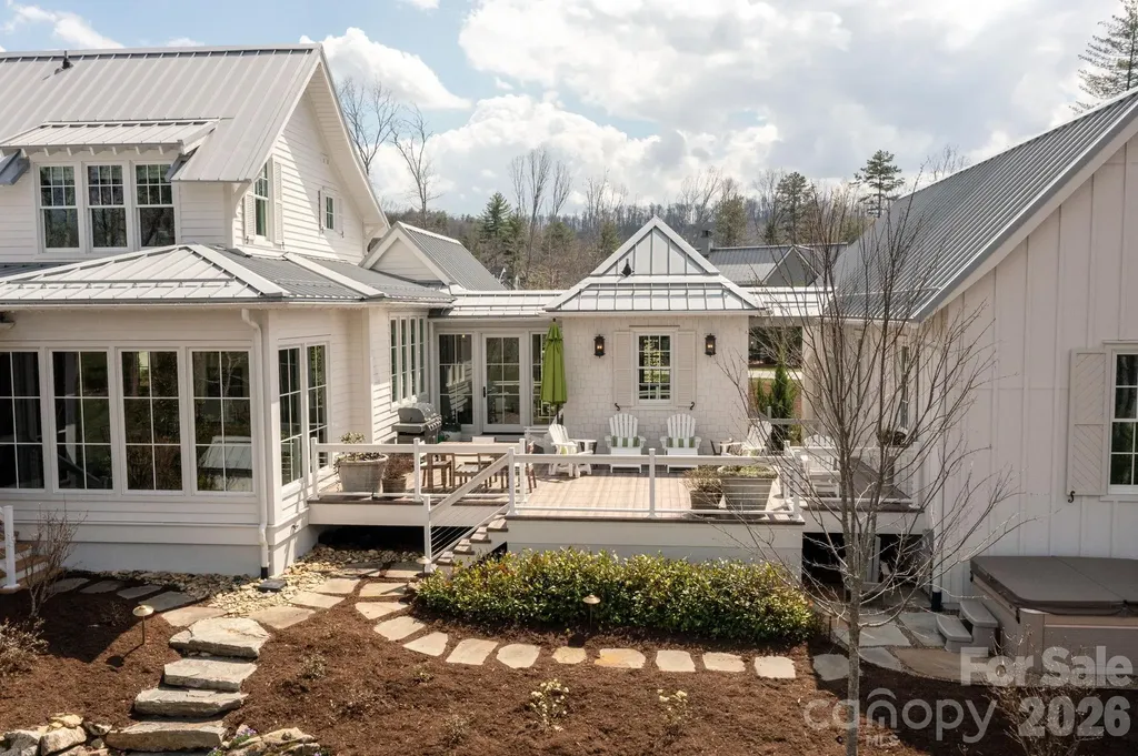97 Emerald Necklace Drive Asheville NC 28803