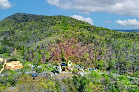 522 Old Us 70 Highway W Old Fort NC 28762
