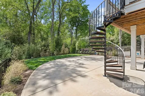 2652 Chesterfield Avenue Charlotte NC 28205