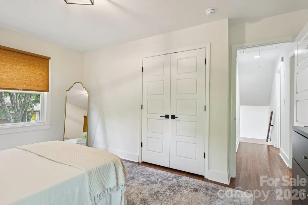 5300 Cheval Place Charlotte NC 28205