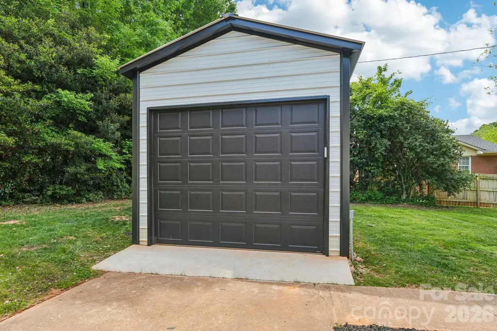 5300 Cheval Place Charlotte NC 28205