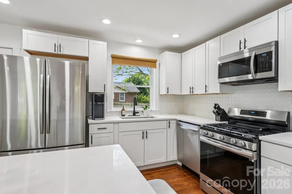5300 Cheval Place Charlotte NC 28205