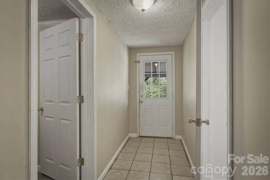 2566 Andrews Circle Lenoir NC 28645
