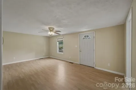 2566 Andrews Circle Lenoir NC 28645