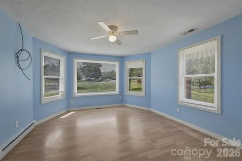 2566 Andrews Circle Lenoir NC 28645