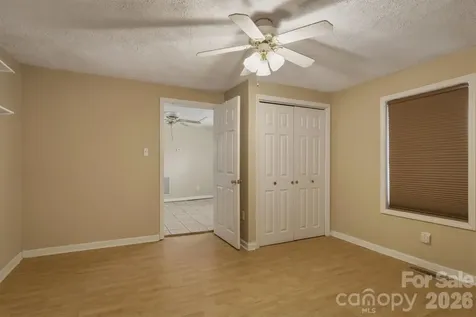 2566 Andrews Circle Lenoir NC 28645